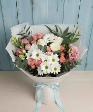 Букет цветов из:  Розы, Лизиантусы и Хризантемы #REPLACE_PRED# Приморске Калининградской области