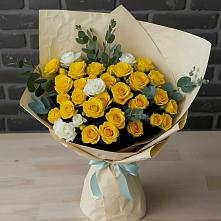 Букет цветов из:  Розы в Приморске Калининградской области