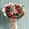 Букет цветов из: Гвоздики и Розы в Приморске Калининградской области