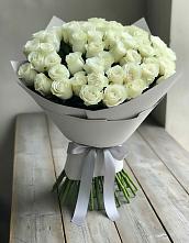 Букет 35 Белых роз в Приморске Калининградской области