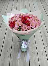 Букет цветов из:  Альстромерии #REPLACE_PRED# Приморске Калининградской области