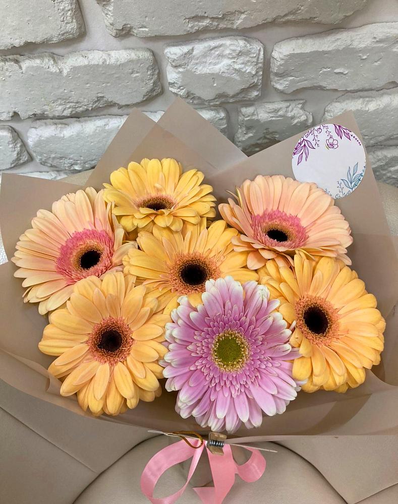 Букет цветов из: Герберы в Приморске Калининградской области