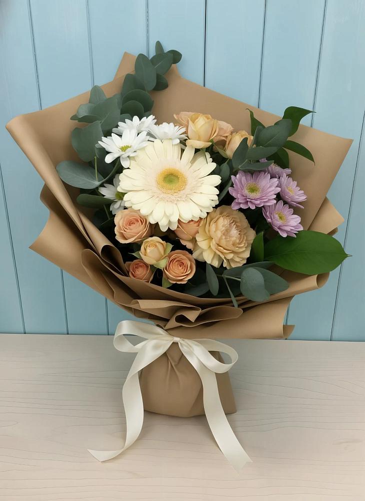 Букет цветов из: Герберы и Хризантемы в Приморске Калининградской области