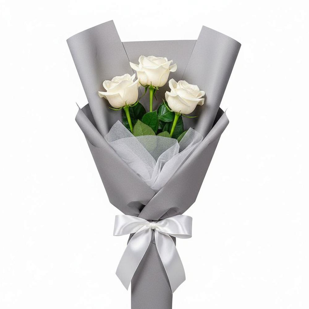 Букет 3 белые розы в Приморске Калининградской области