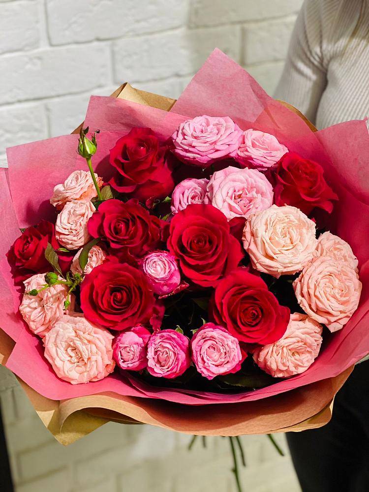 Букет цветов из: Розы в Приморске Калининградской области