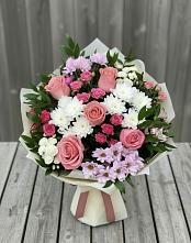 Букет цветов из:  Альстромерии, Гвоздики, Розы и Хризантемы #REPLACE_PRED# Приморске Калининградской области