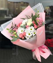 Букет цветов из:  Розы, Лизиантусы и Хризантемы #REPLACE_PRED# Приморске Калининградской области