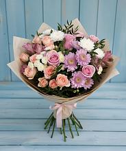 Букет цветов из:  Хризантемы, Розы и Альстромерии в Приморске Калининградской области