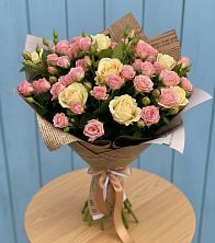 Букет цветов из:  Розы в Приморске Калининградской области