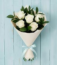 Букет цветов из:  Розы в Приморске Калининградской области