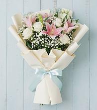 Букет цветов из:  Лилии в Приморске Калининградской области