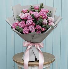 Букет цветов из:  Розы в Приморске Калининградской области